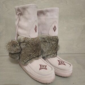 Pink Waterproof Moccasin Boots Fur Trimmed Pink Beaded Winter Warm Size 8